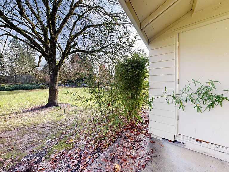 Tualatin Heights — Photo 61