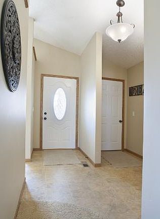 3rd image of 1035 1st St S