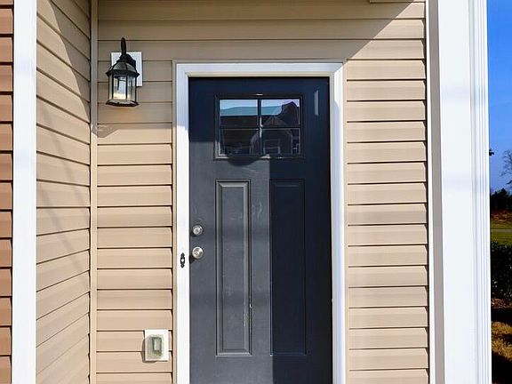 5th image of 2943 Old Field Rd