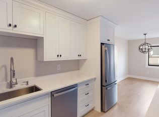 200-10 Lombard St #532, Philadelphia, PA 19147