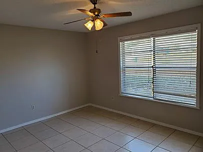 1133 James Ave — Photo 7