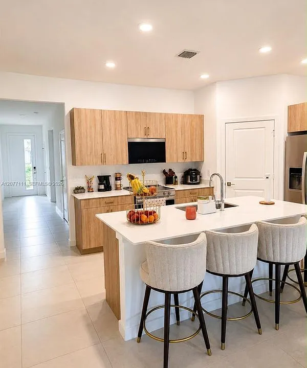 8740 SW Kanner Oaks Dr