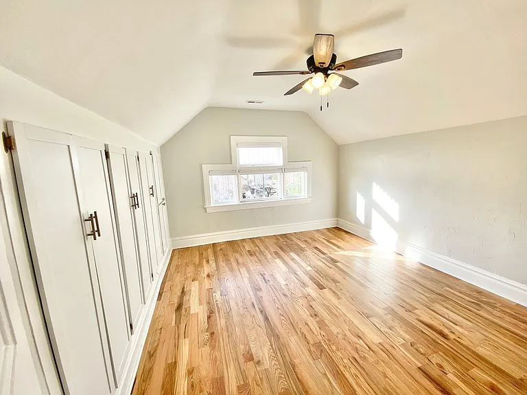 628 N Center St #3 — Photo 8