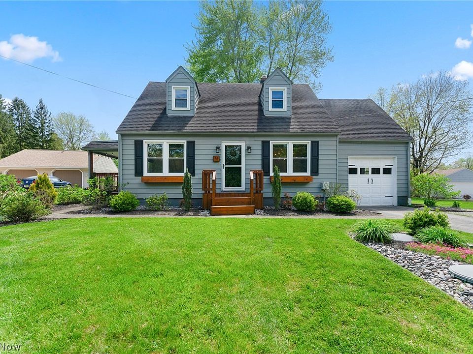 1st image of 31 Roosevelt Dr