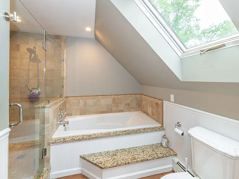12 Yorke Rd — Photo 14