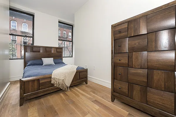 Rented by Bold New York | media 34