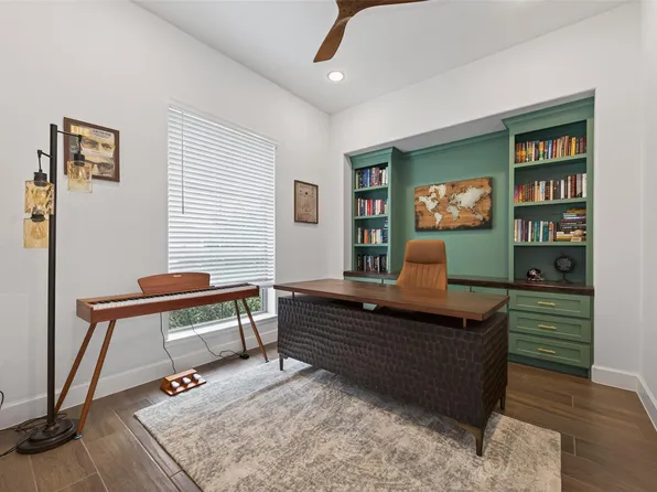 9718 Magnolia Estates Ln, Manvel, TX 77578