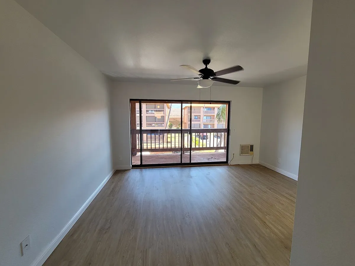 Building Photo - 3740 Lower Honoapiilani Rd #D308