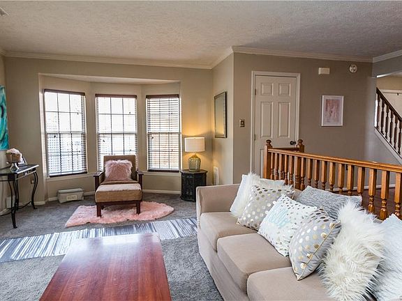 3rd image of 4910 Bunclody Ct