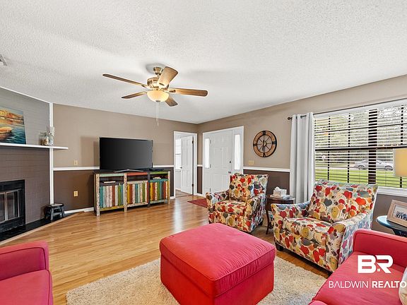 4th image of 24127 Bay View Dr W