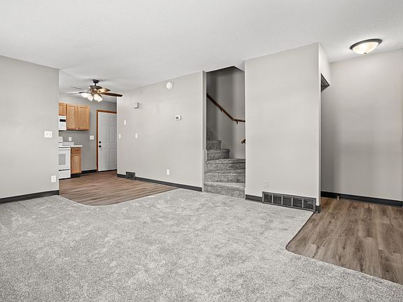 5th image of 1033-1035 27th St N