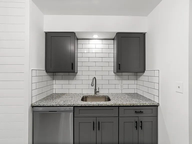6229 Stanbury Rd — Photo 4