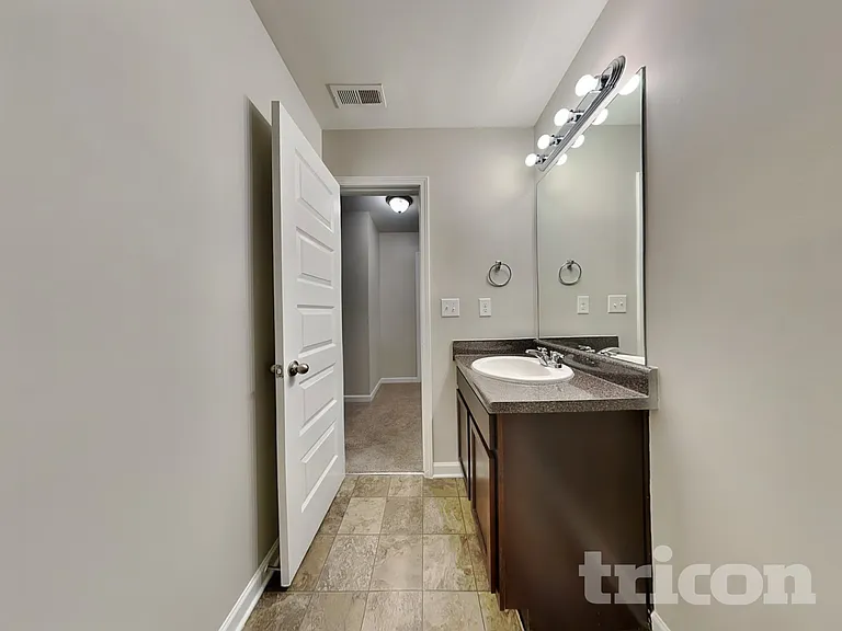 12019 Jojo Ct — Photo 13