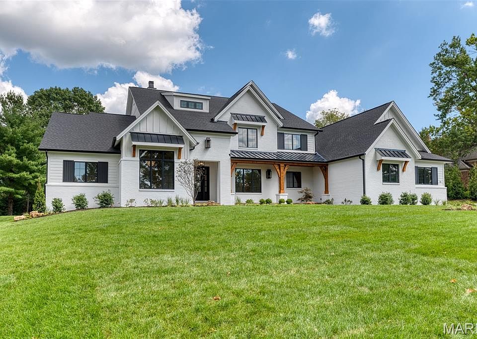 1st image of 1 Westchester Iv Manor Hl