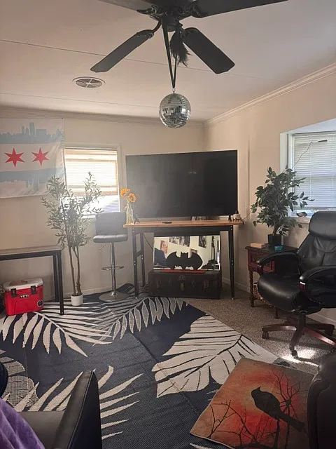2 bed, 975 sqft, $1,050 — Photo 3