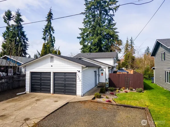 1708 W Young Street, Elma, WA 98541