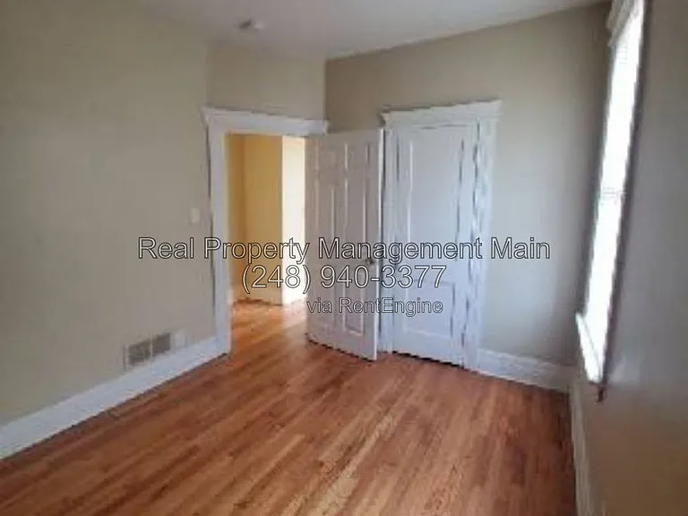 644 E Ferry St #2E — Photo 12