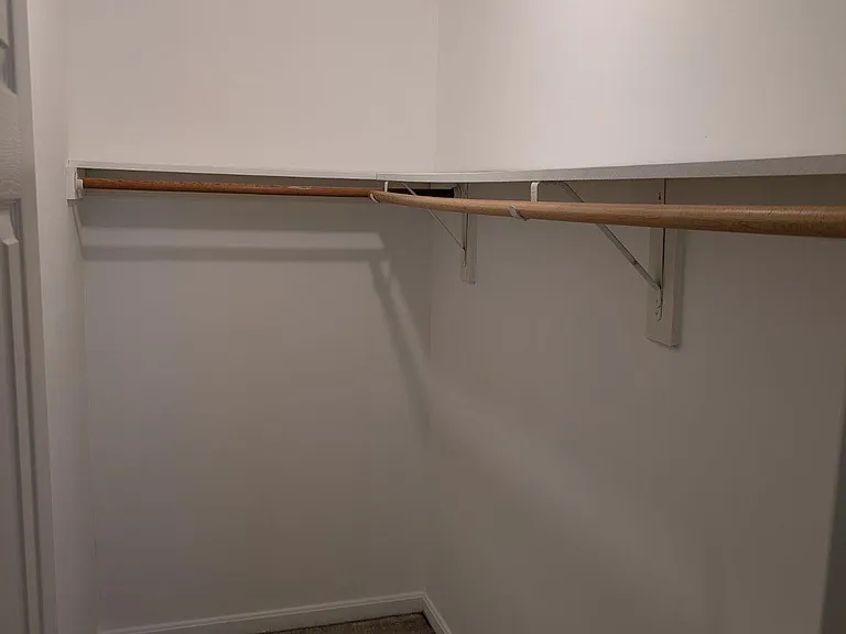 4411 Sutherland Cir — Photo 13