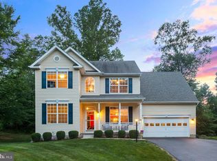 42765 Remington Ct, Hollywood, MD