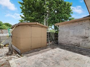 968 Sumter Rd W, West Palm Beach, FL 33415