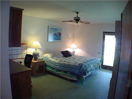 2nd image of 1026 E Buena Vista Dr
