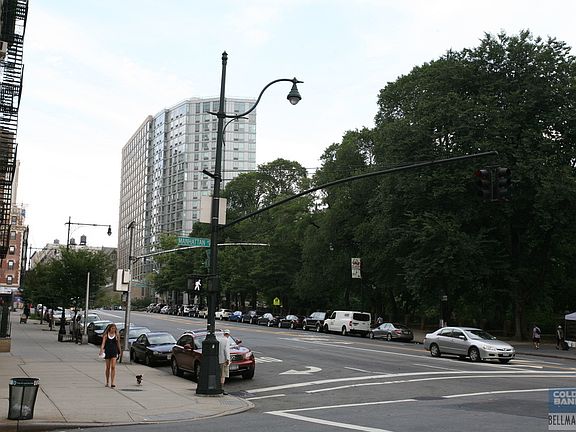 5th image of 870 W 181st St APT 41