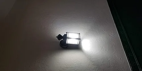 Rented by Max & Associates Realty Corp