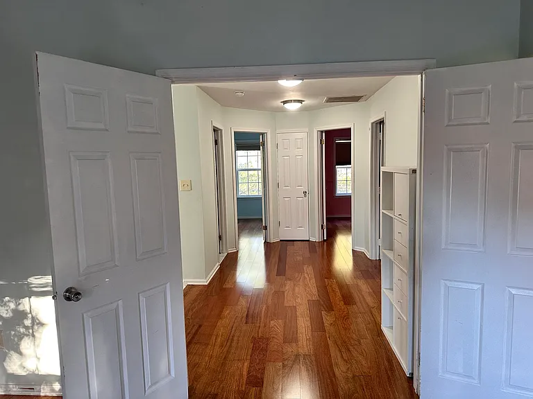4 Aldgate Ct — Photo 11
