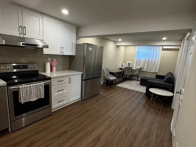 20 Dudley Dr #B — Photo 3
