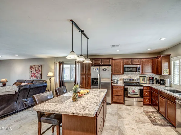 117 LEISURE WORLD --, Mesa, AZ 85206