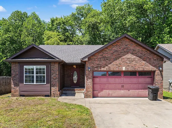 598 Cameo Ct, Clarksville, TN 37042