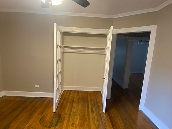 3rd image of 1704 W Albion Ave #W1