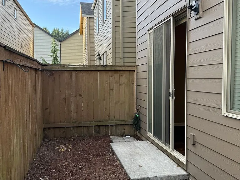 2609 NE 131st Ave — Photo 27