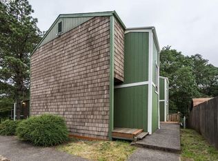 760 Cowlitz St APT A, Saint Helens, OR 97051