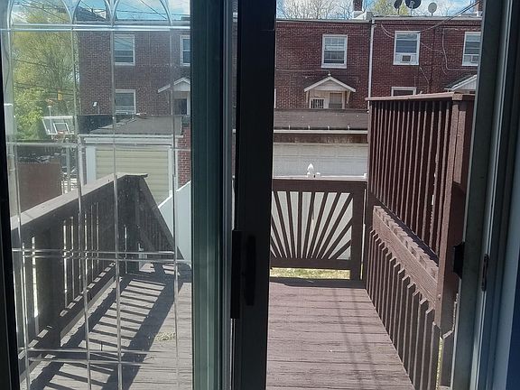 sliding doors to deck