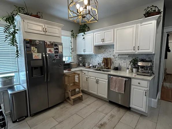20 Ripley Rd #20, Dorchester, MA 02121