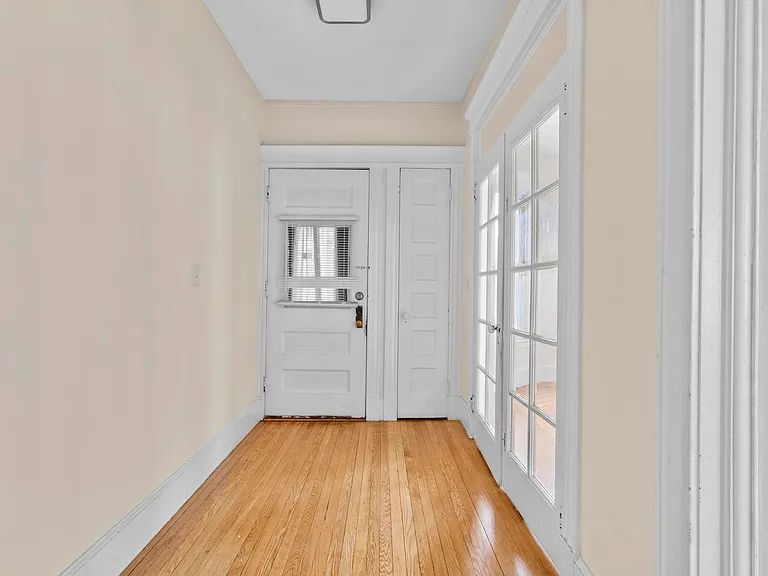 167 Norton St #1 — Photo 5