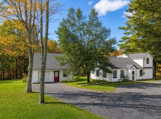 38 Papuga Rd, Shawangunk, NY 12566