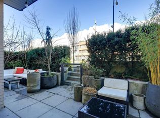 625 E 3rd St #106, North Vancouver, BC