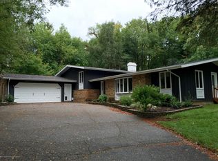 1027 W Dansville Rd, Mason, MI 48854