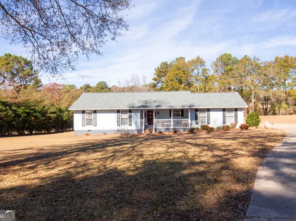 106 Jandale Dr, Lagrange, GA 30241