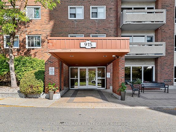 3rd image of 915 Elmsmere Rd #304