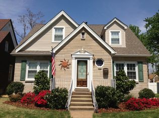 1921 Jefferson St, Paducah, KY 42001
