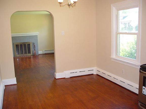 5th image of 1300 Ironville Pike