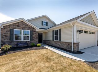 375 Pebble Creek Ct, Amherst, OH 44001