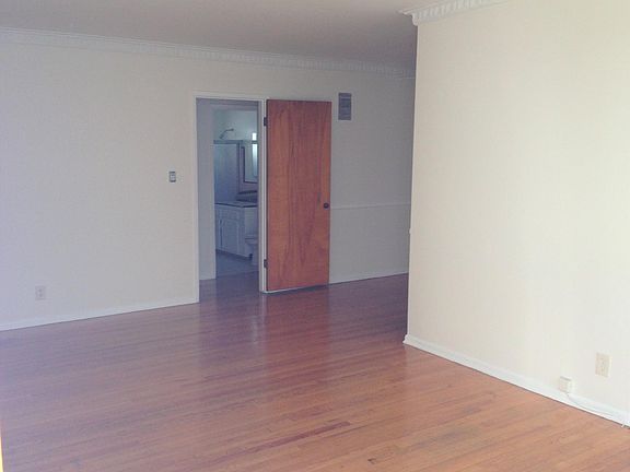 4th image of 1225 S Bedford St APT 2