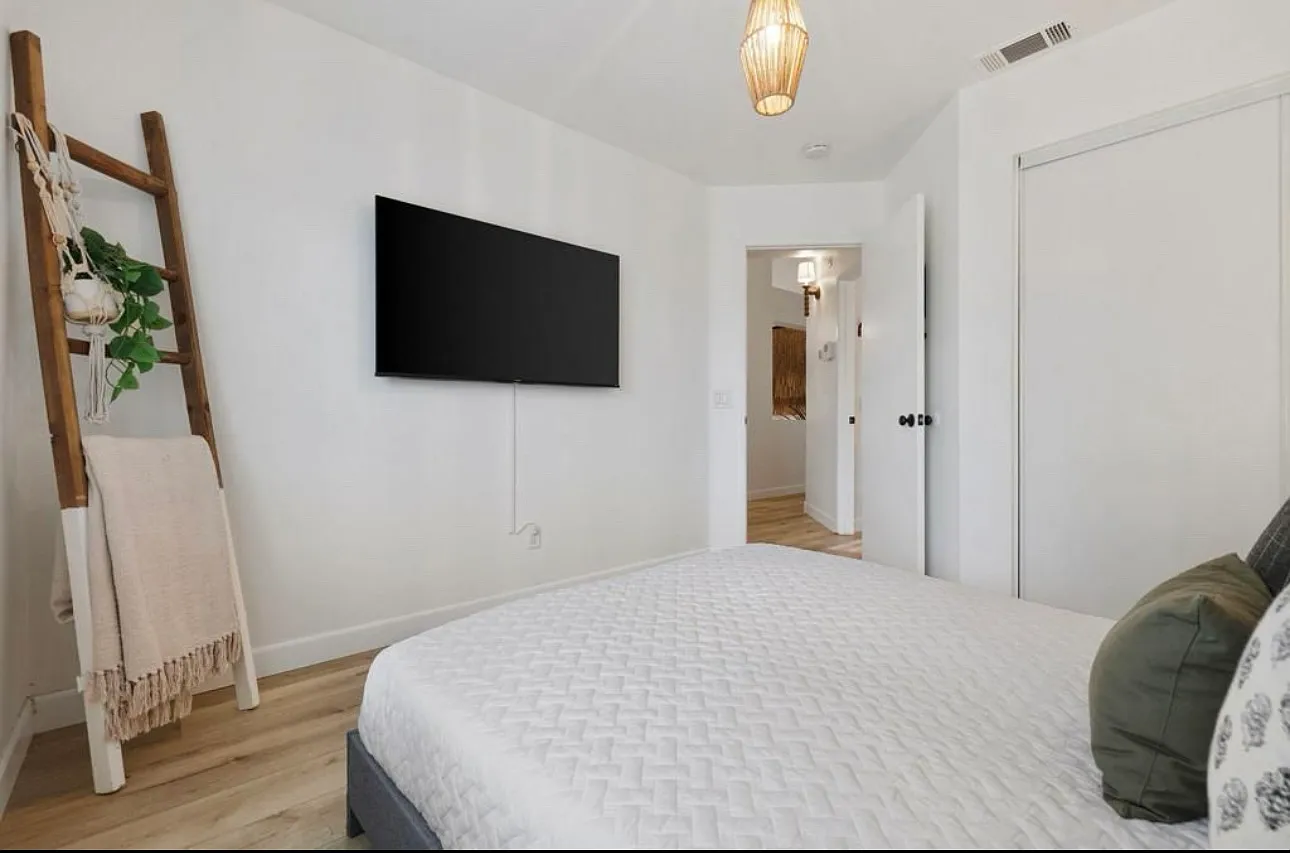 49132 Violet St — Photo 3