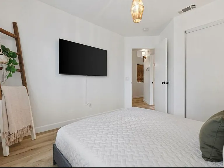 49132 Violet St — Photo 3