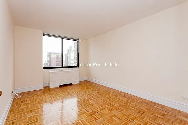 Rented by Mirador Real Estate | media 17