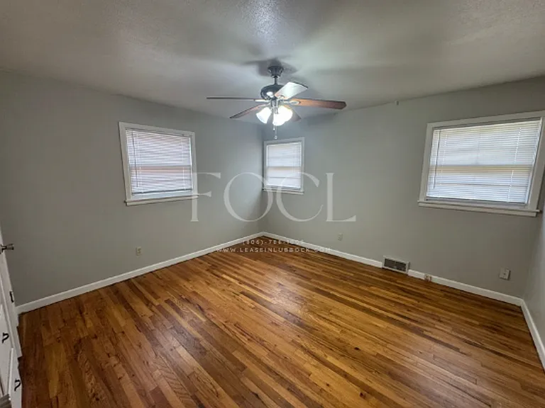 3605 38th St — Photo 7